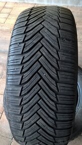 ZIMNÉ 215/55 R17 2 ks MICHELIN a 4 ks BF-GOODRICH cca 5-6 mm - 3