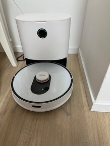 Roboticky vysavac Xiaomi Eve Plus biely - 3