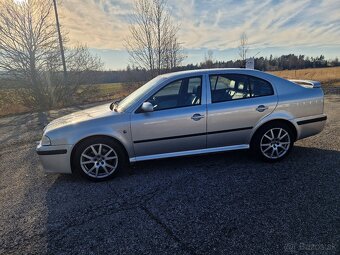 Škoda Octavia RS 1.8T Liftback - 3