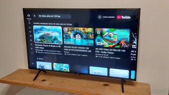 43" QLED 4K UHD Smart TV Samsung (QE43Q60R) - 3