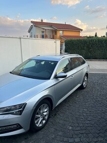 Škoda superb  2.0 TDI 147 DSG 4x4 STYLE - 3