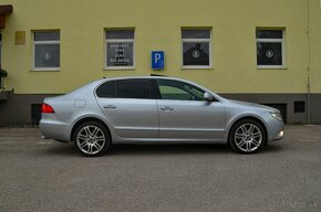 Škoda Superb 3.6 FSI V6 4x4 L&K DSG - 3