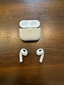 Apple AirPods (3. generácie) s nabíjacím puzdrom Magsafe - 3