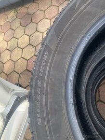 bridgestone 215/65 r17 - 3