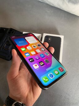 Iphone 11 64gb čierny - 3