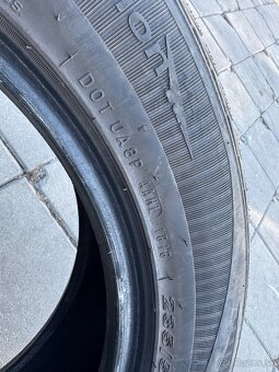 235/55 R18 - 3