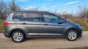 Volkswagen Touran 2.0 TDI DSG - 3