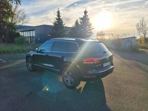 Predam volkswagen TOUAREG 2 3.0tdi 176kw CASA 1.majitel SK - 3