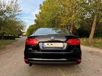 PREDÁM WW Jetta 1.2 77kW r.2013 90 000km - 3