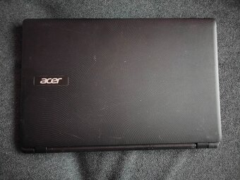 rozpredám notebook Acer aspire ES1-571 - 3