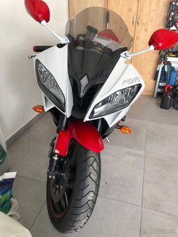 Yamaha R6 - 3