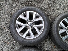 71. Sada zimních pneu 225/60 r17 vč disků 5x114,3 - 3