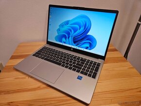 HP 250 G10 15.6"  i5 1335u 8GB / 256GB, W11 home, zaruka - 3