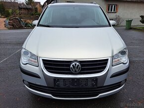 VW TOURAN 1.9TDi 77KW,6rychl.r.2009,PO STK,PO VELKÉM SERVISU - 3