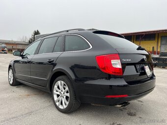 PREDÁM ŠKODA SUPERB FACELIFT COMBI 2.0TDi 125kW XENON - 3