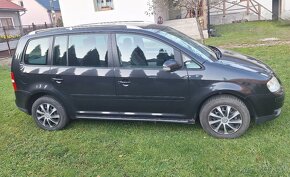 VW Touran 2.0 TDI, 103kW, automat - 3