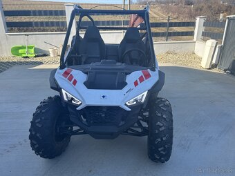 Polaris rzr 200 - 3