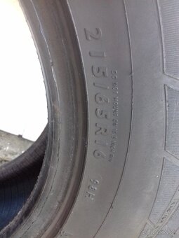 Predám pneu 215/65 R16 98H - 3