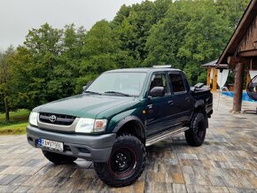 Toyota Hilux 2.5 D-4D 4X4 UKÁŽKOVÝ STAV - 3