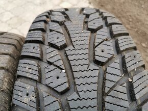 235/70 r16 - 3