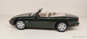 1:18 JAGUAR XK8, 1 - 3