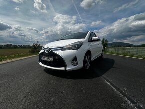 Toyota yaris hybrid 1.5 vvti - 3