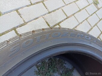 Zimné pneu Pirelli Sottozero 3 245/40 R20 XL - 3