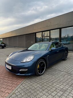 Porsche Panamera Turbo - 3