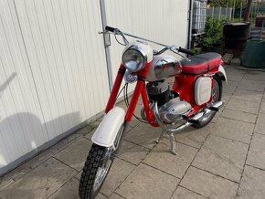 Jawa 250 Sport - 3