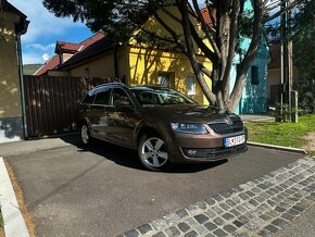 Škoda Octavia Combi 4x4 - 3