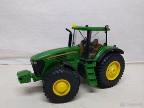 Model traktor john deere 7920 1:32 (zetor,tatra,claas - 3