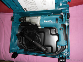 Makita - 3