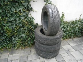 Predám 4x zimné pneu Michelin 225/65 R17 106HXL - 3