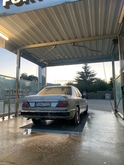 Mercedes w124 - 3