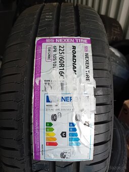 Nexen Roadian CT8 225/60R16C - 3