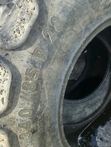 Pneumatiky 340/85 r28 (13,6r28) - 3