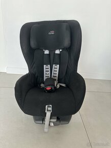 Britax romer safe fix plus - 3