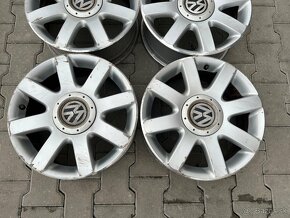 Predám alu disky 5x112 R16 originál VW Golf 5 - 3