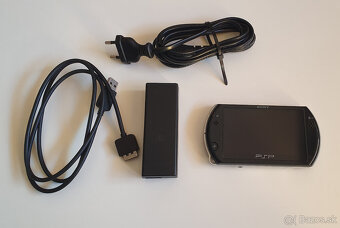 SONY PSP GO (PSPGO N1001) - 3