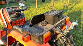 Malotraktor Kubota Aste A15, poctivě udržovaný, s výbavou - 3