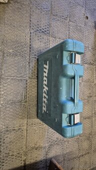 Makita uťahovačku 12V - 3