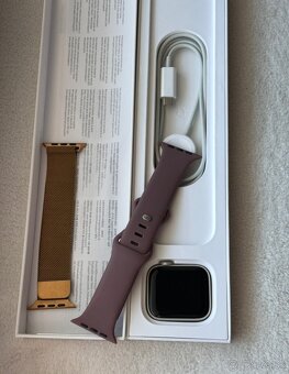 Apple Watch SE 2nd Gen 44mm - 3