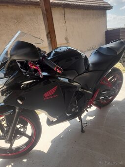 Honda Cbr 250r - 3