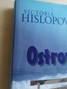 KNIHA HISLOPOVA OSTROV - IBA OSOBNY ODBER - 3