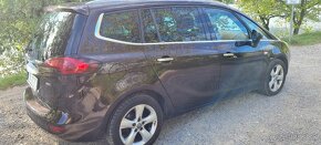 Opel Zafira Tourer 2.0Tdi 96kw rok 2012 - 3