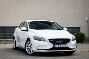 Volvo V40 D4 Momentum Geartronic - 3