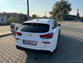 Hyundai i30 combi 1.6 crdi 2019 - 3