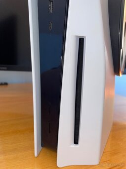 PLAYSTATION 5 Classic s mechanikou - 3