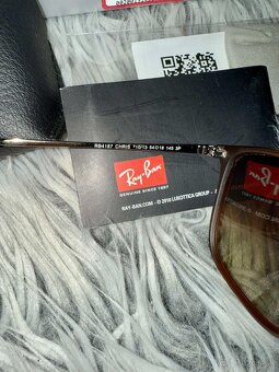 slnecne okuliare original Ray-Ban RB4187 Chris polarized - 3