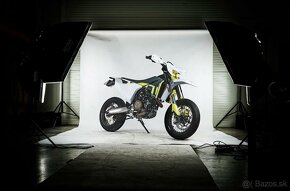 Husqvarna 701 supermoto - 3